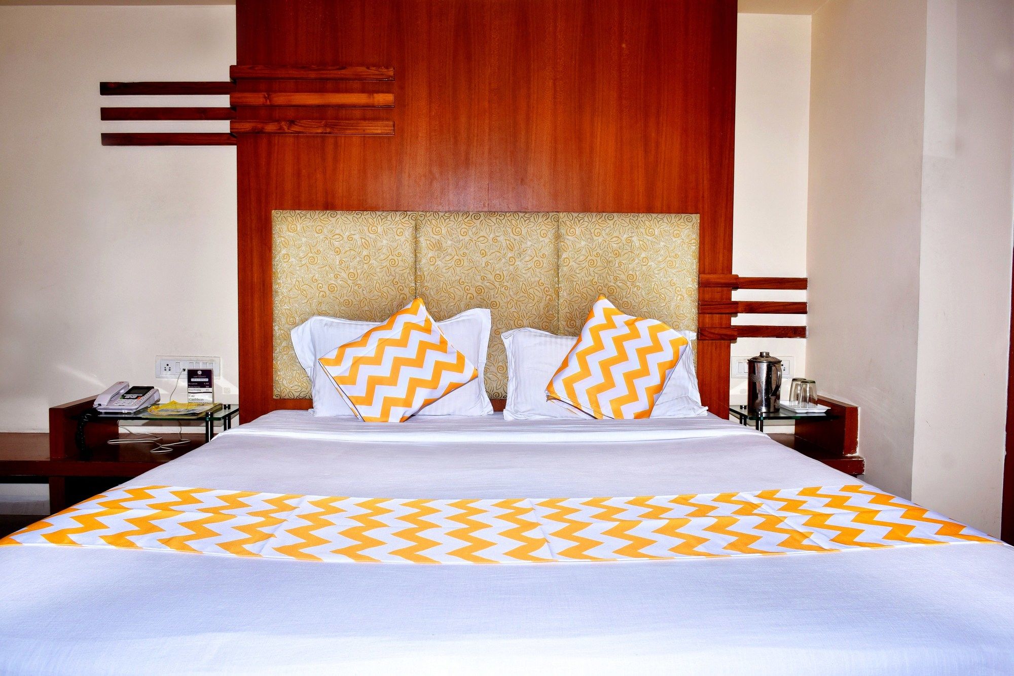 Фото Fabhotel Prime Avenue