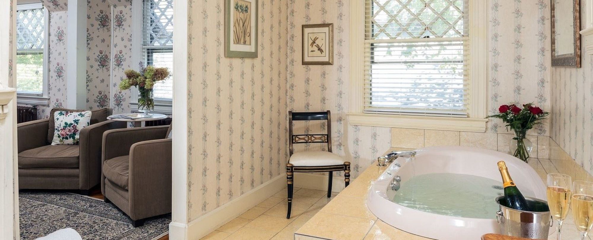 Фото Manor House Inn