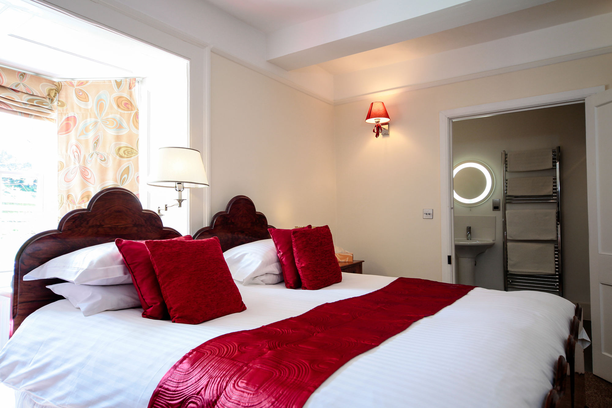 Фото Rollestone Manor