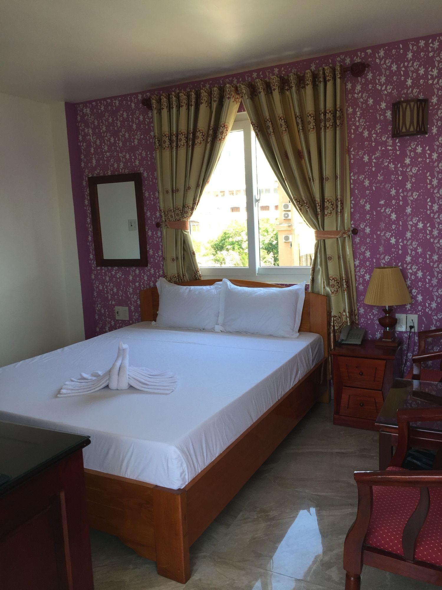 Фото Sunny B Hotel