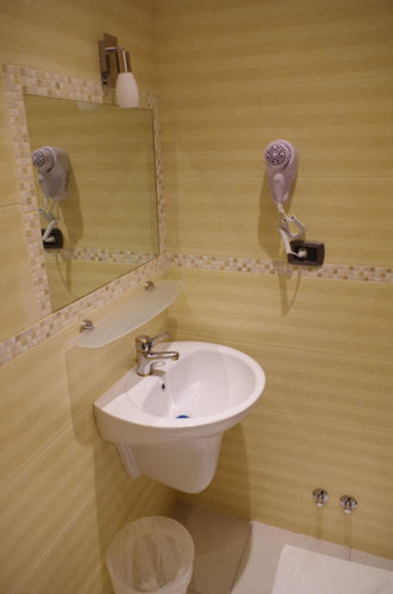 Фото Hotel Centrale