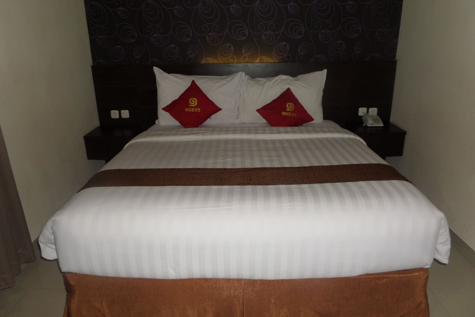Фото Nueve Jogja Hotel
