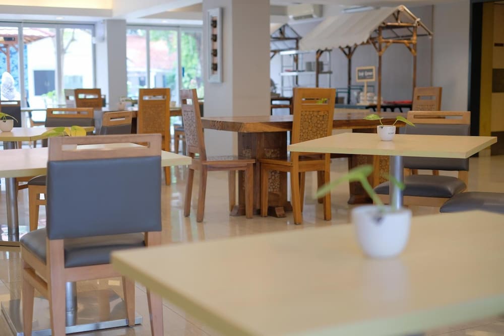 Фото Metland Hotel Cirebon