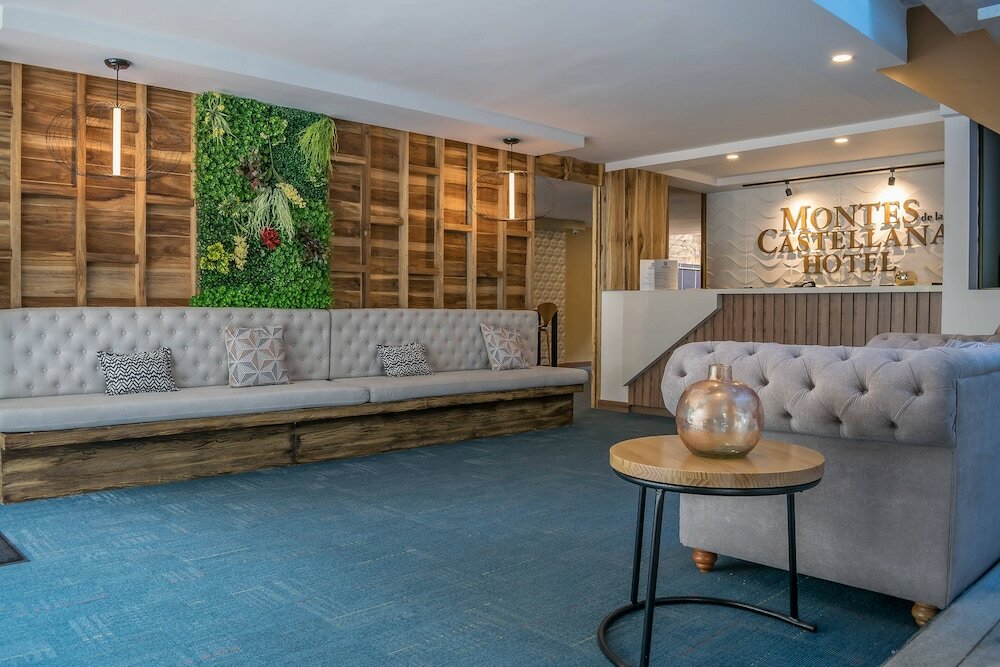 Фото Montes de la Castellana Hotel Boutique