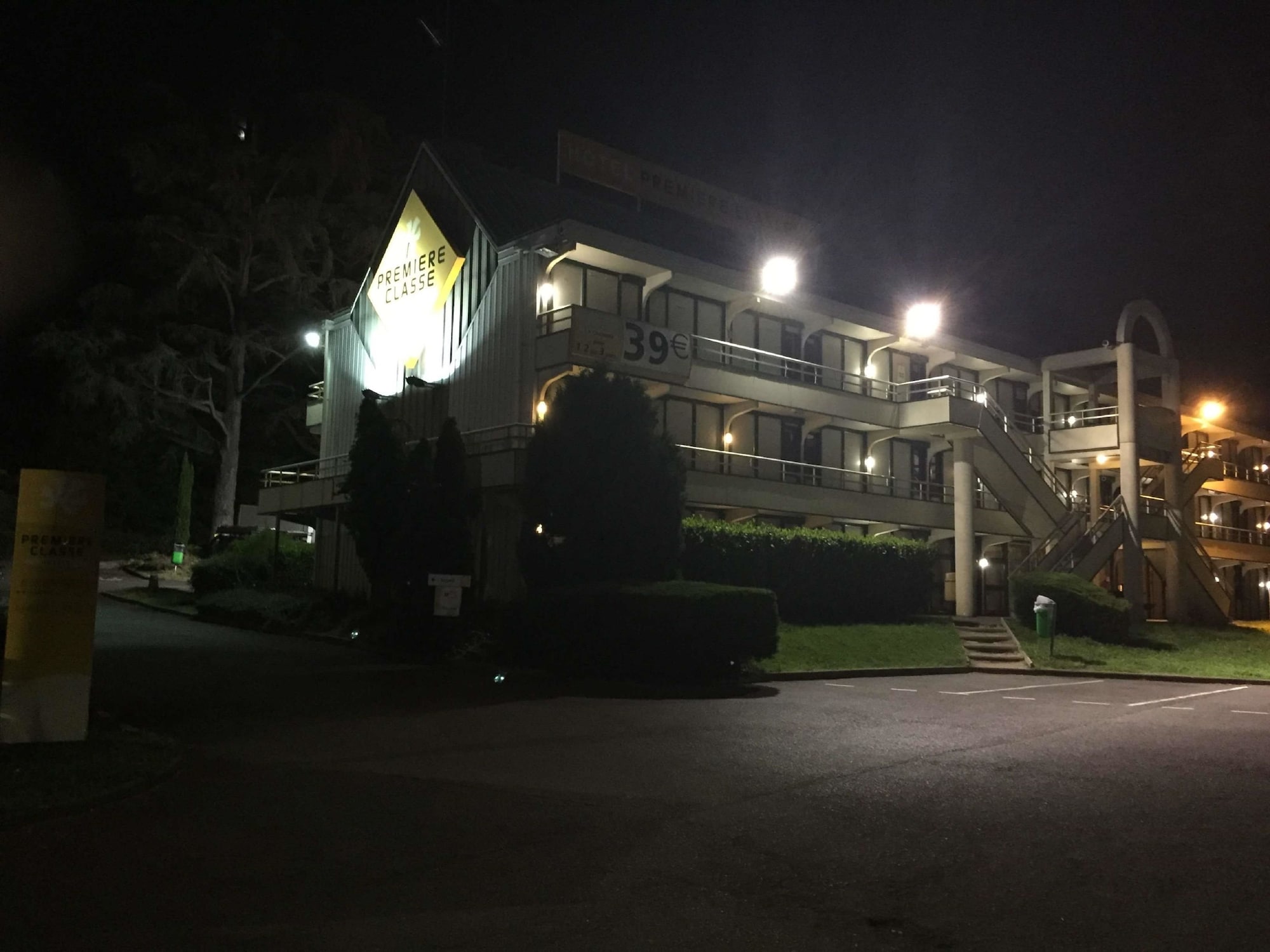 Фото Premiere Classe Saint Etienne Nord - Villars