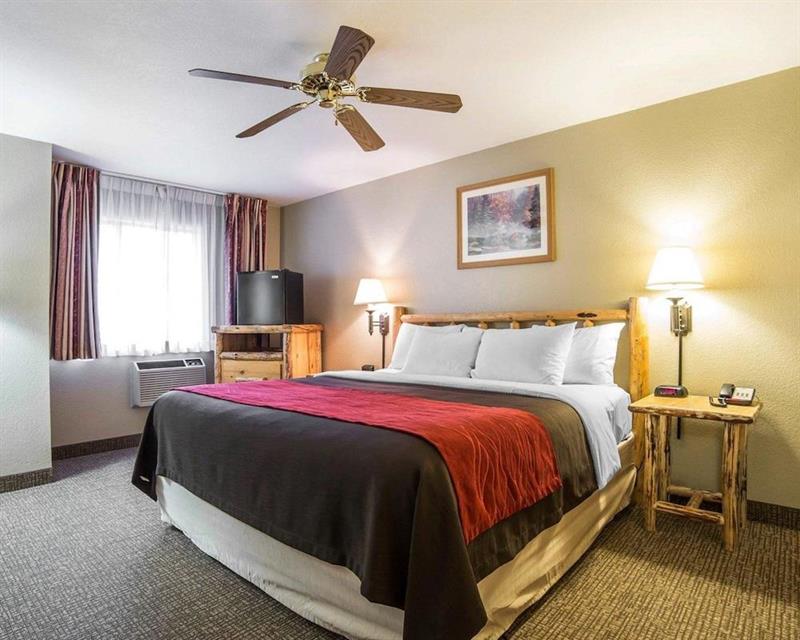 Фото Antler Lodge - Gardiner Mt