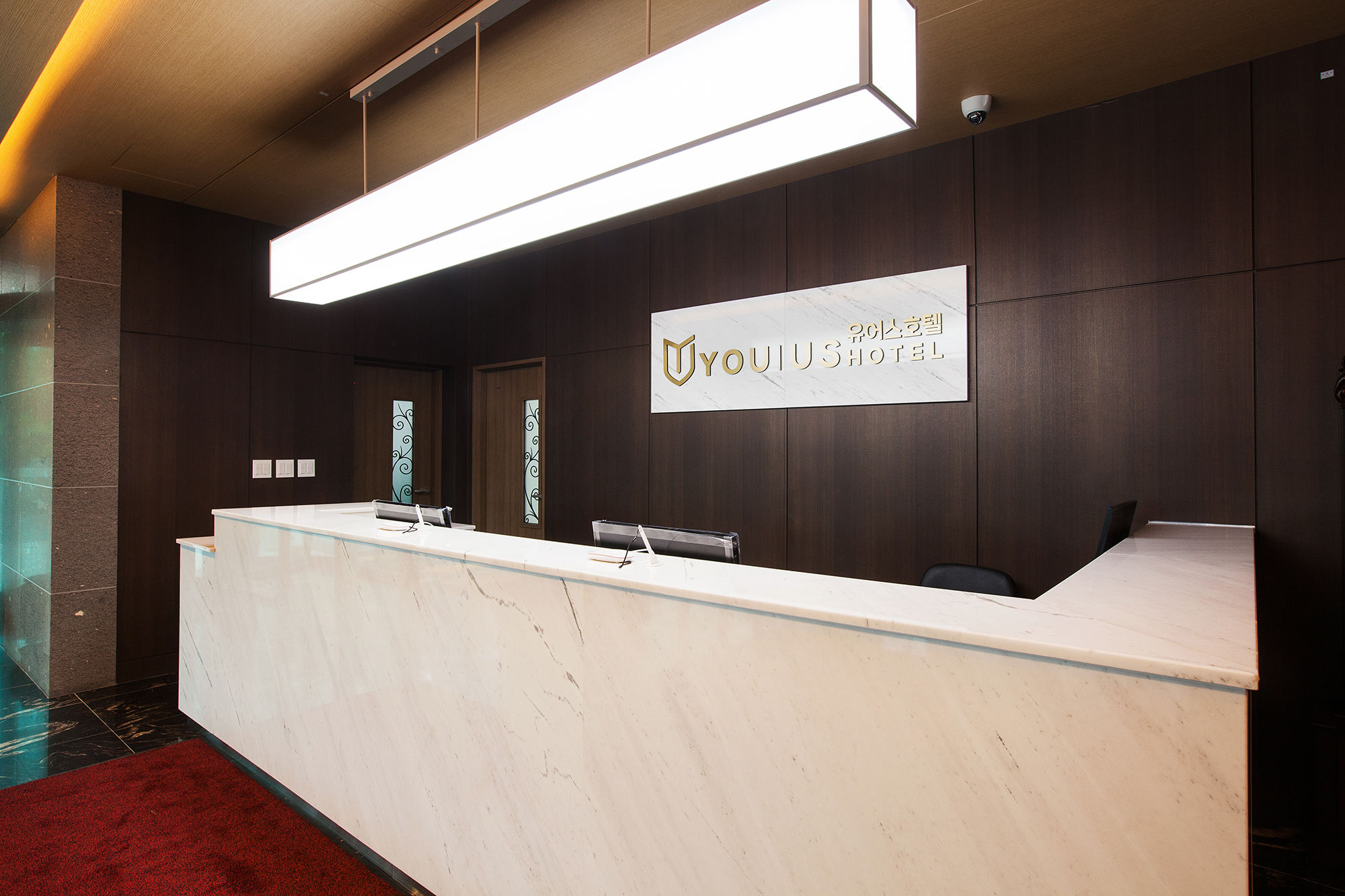 Фото You Us Hotel