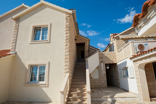 Апартаменты Villa Livia Apartments в Боле