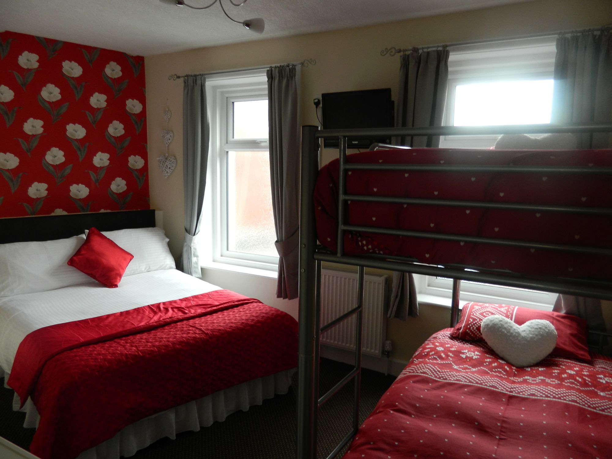 Фото Ocean Bay Hotel