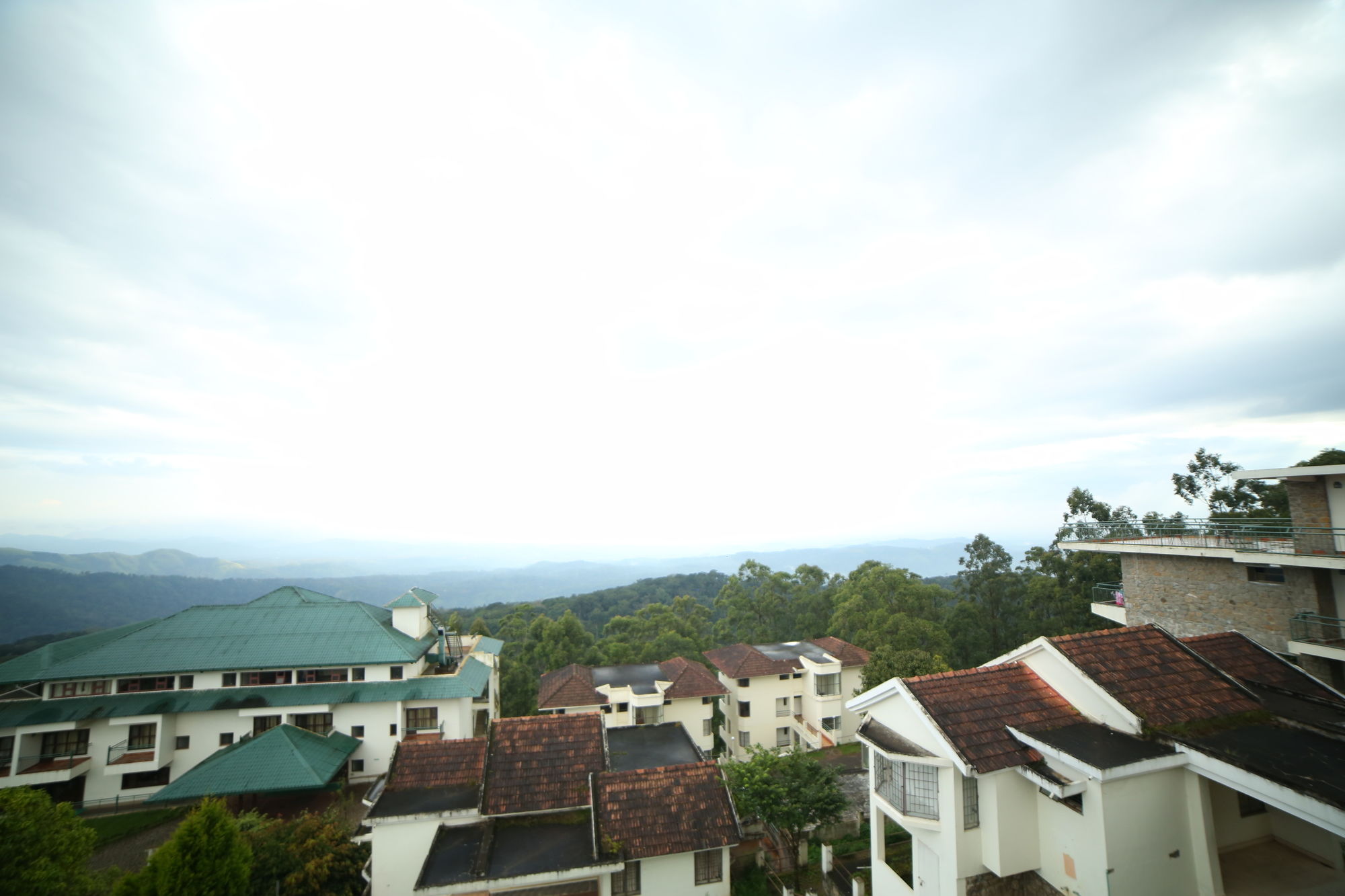 Фото Ayur County