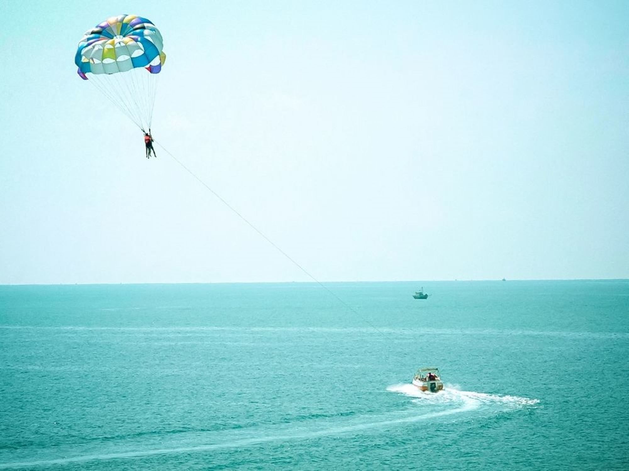 Фото Hon Rom Central Beach Resort