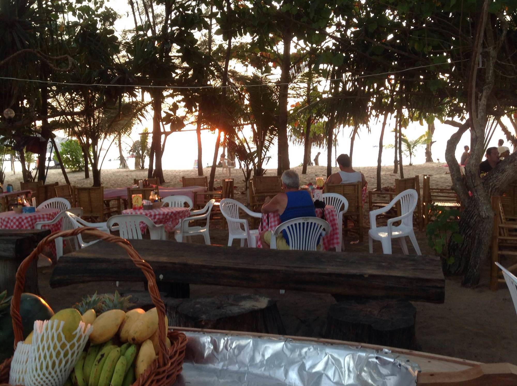 Фото Ruan Mai Naiyang Beach Resort