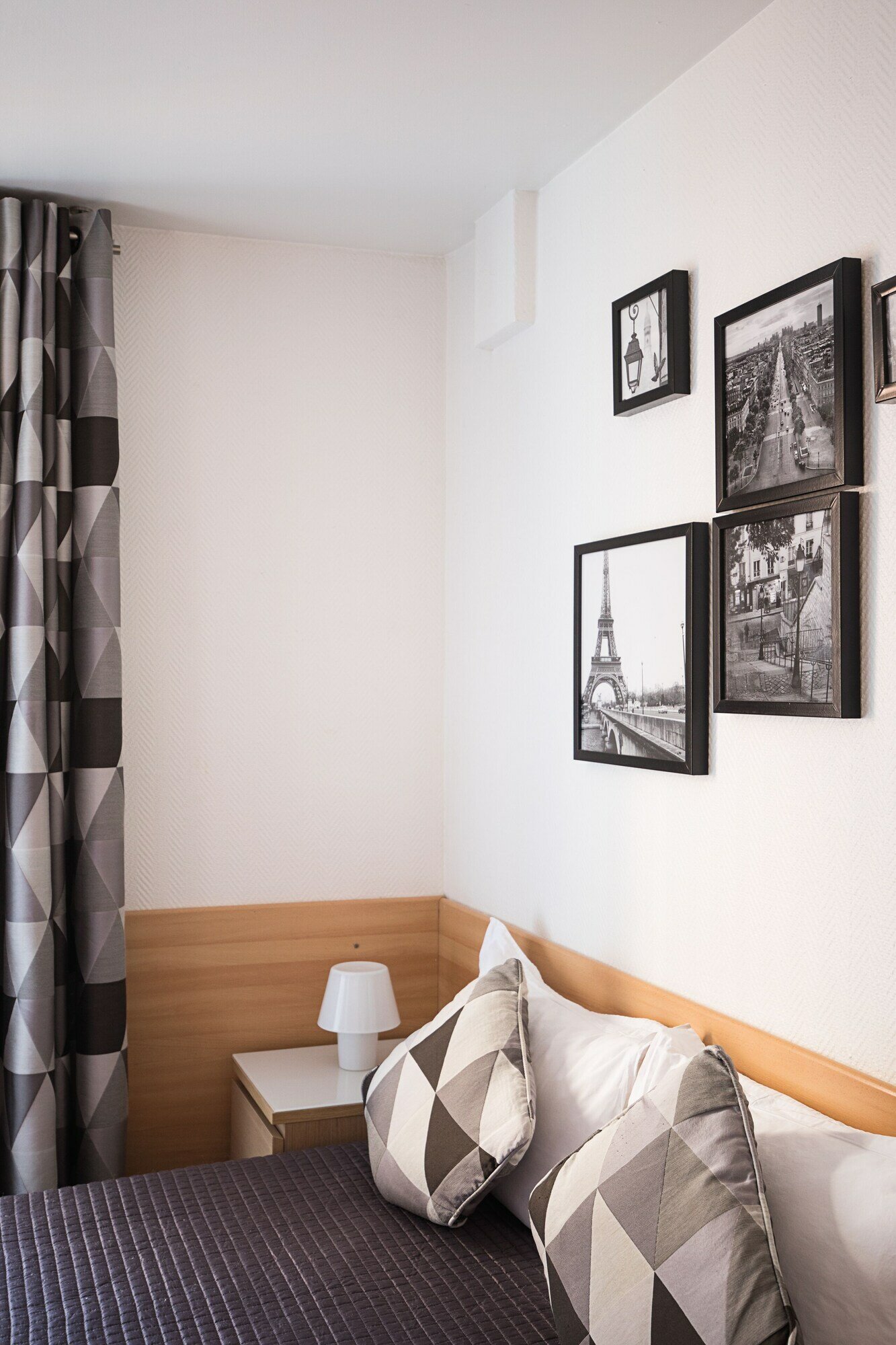 Фото H& xF4; tel de L'Horloge