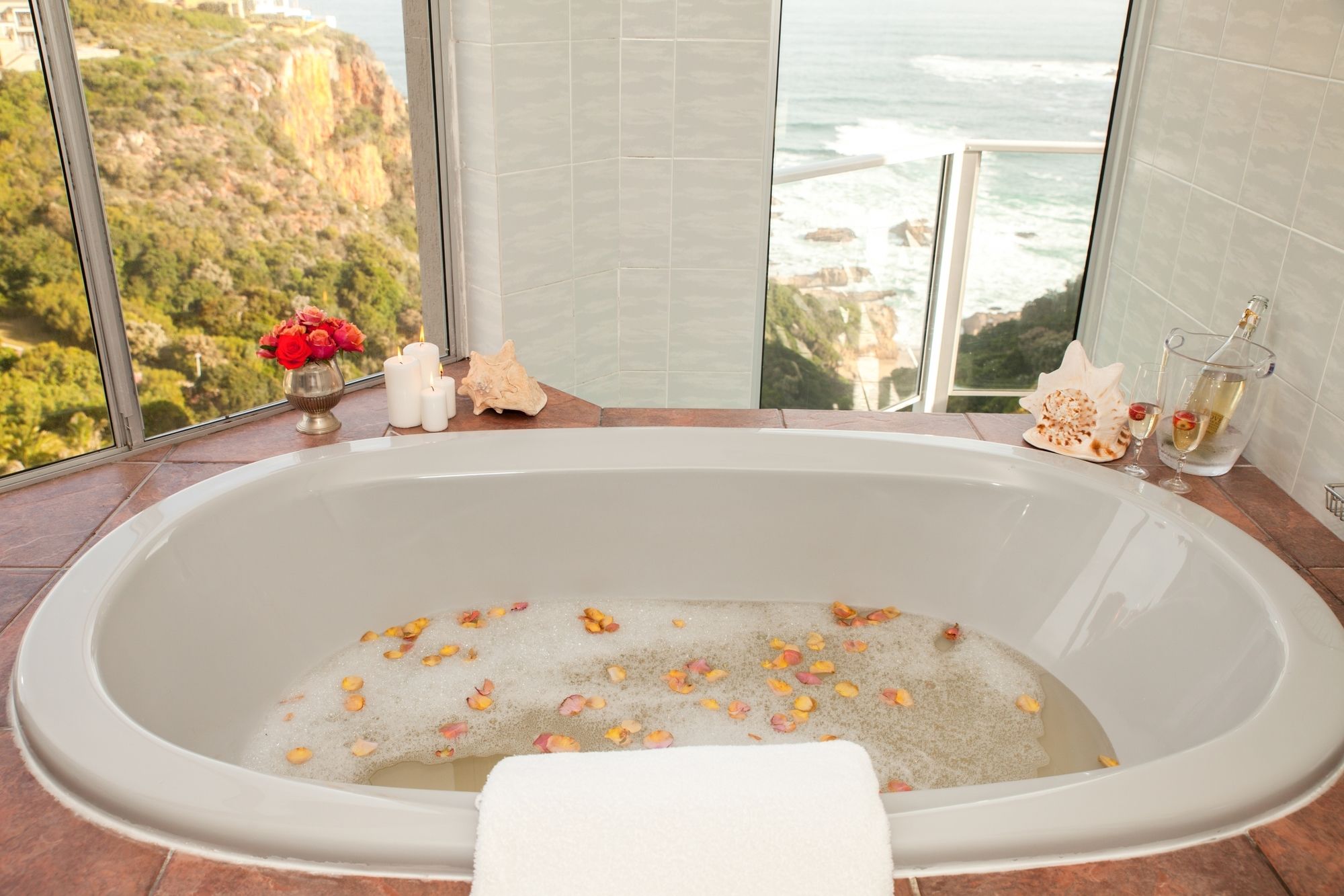 Фото Headlands House Guest Lodge