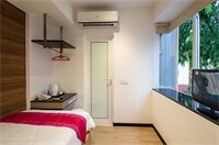 Фото 12fly Hotel