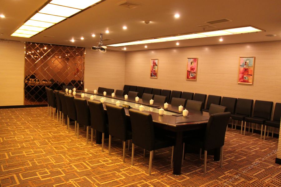 Фото Happy Beautiful Century Hotel