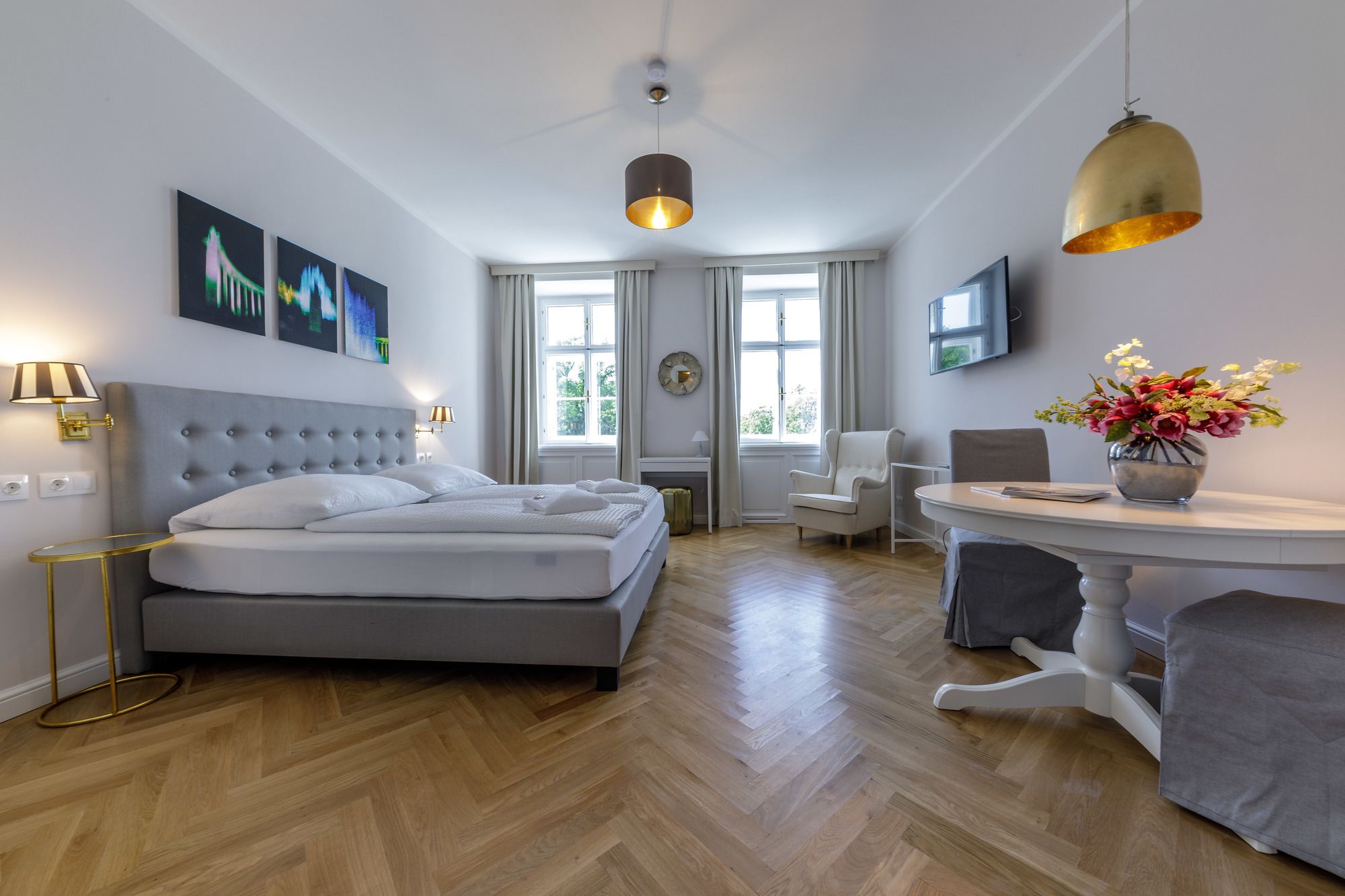 Фото Parkview Residences