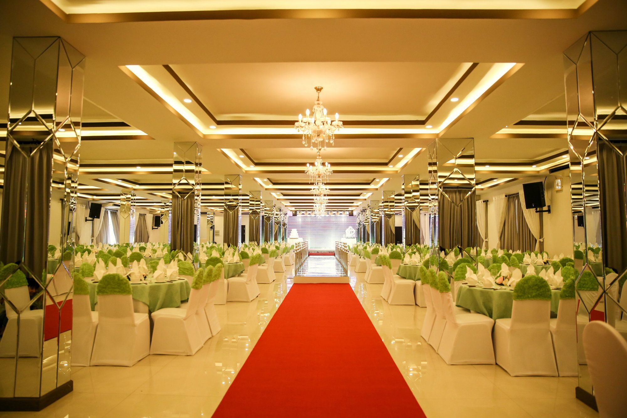 Фото Grandvrio City Danang by Route Inn Group