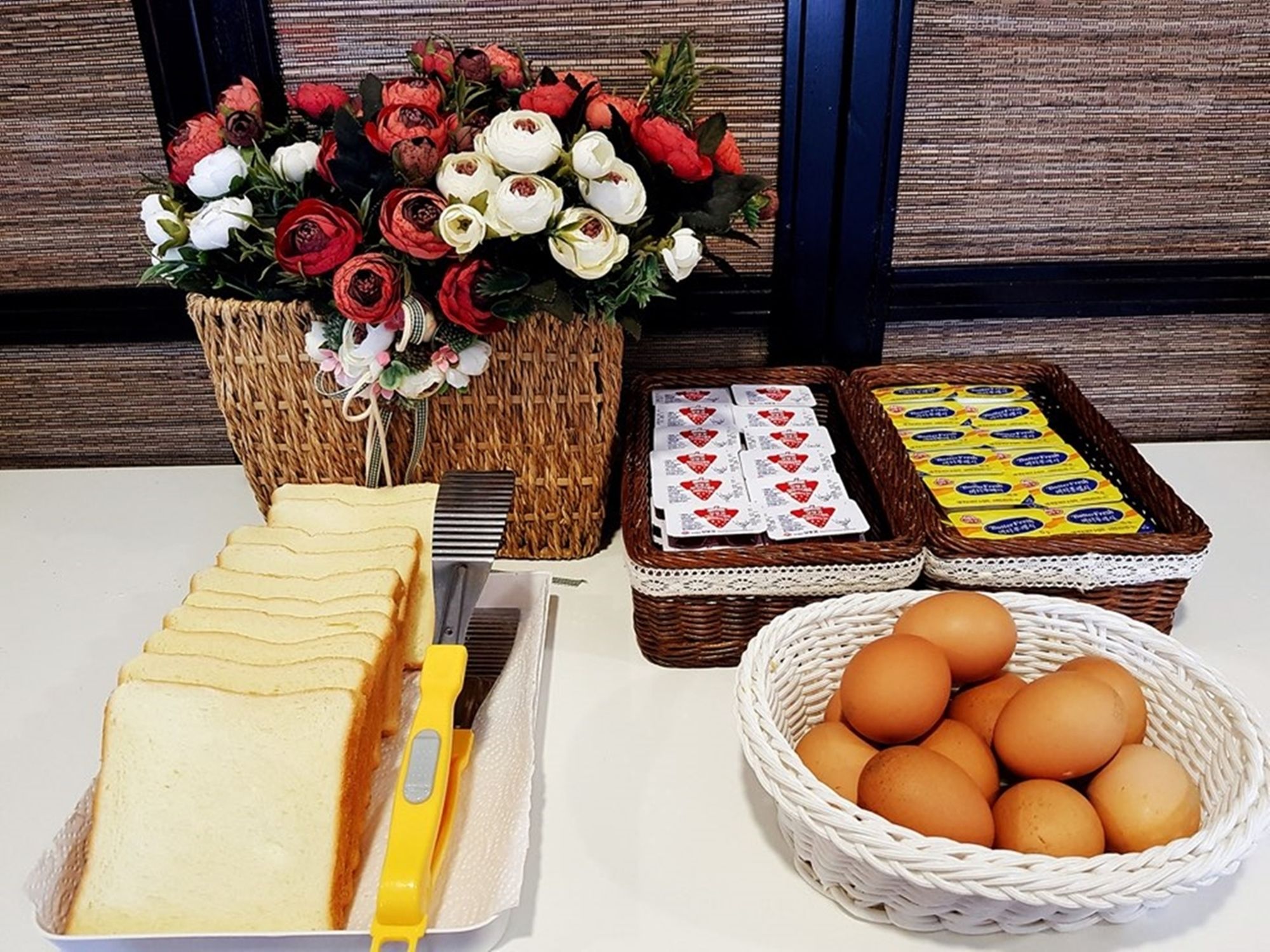 Фото Road House Myeongdong