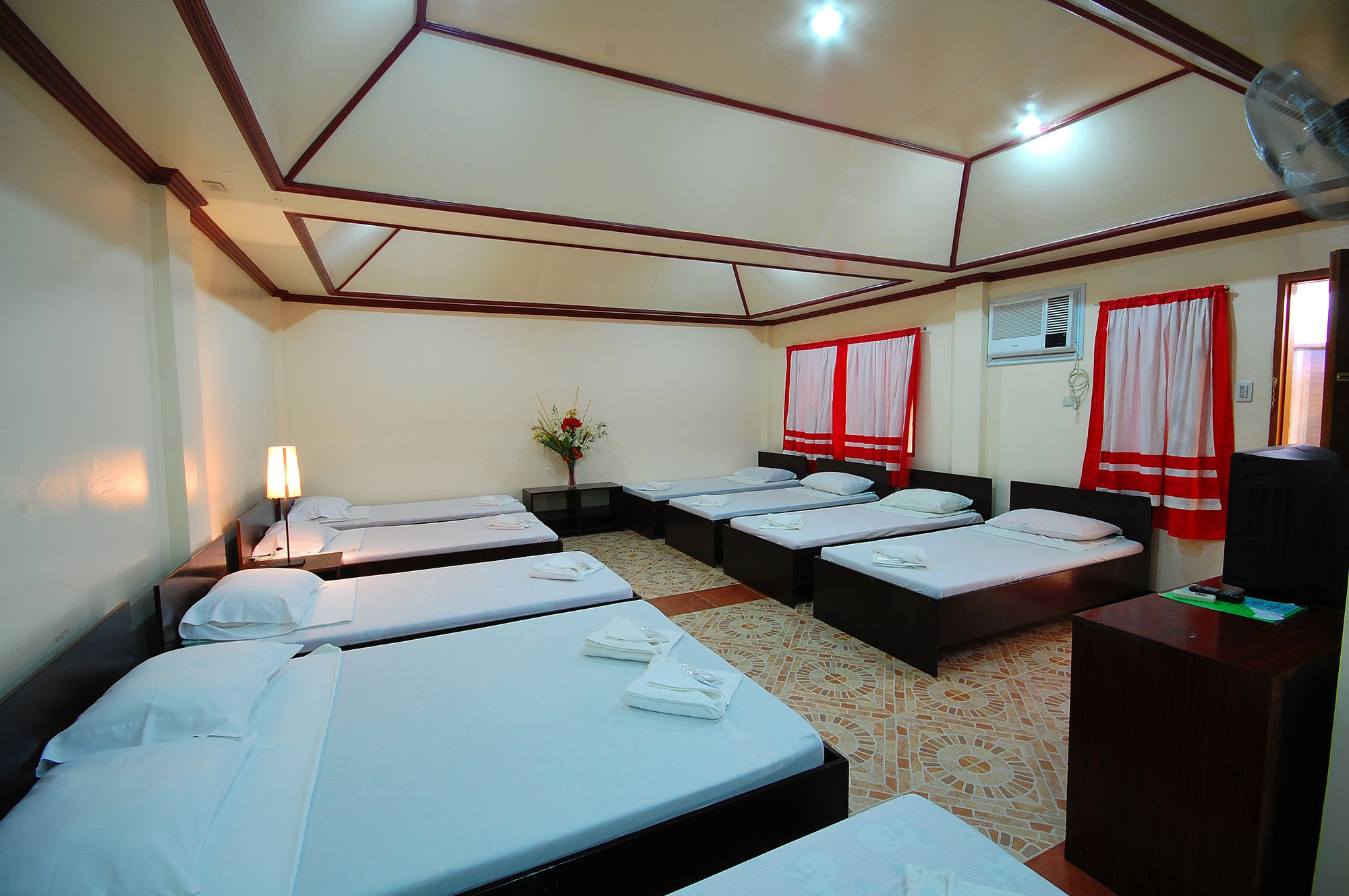 Фото Ysabelle Mansion