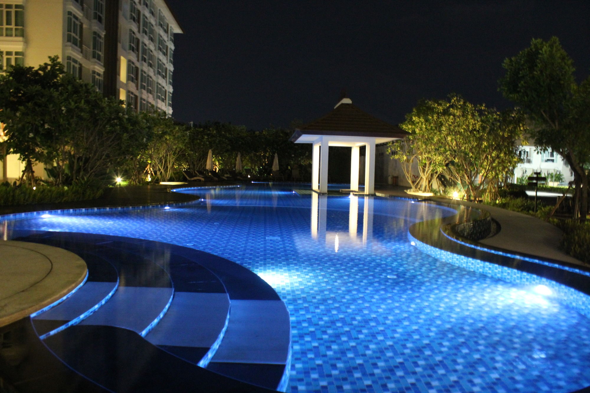 Фото Harmony Resort Hotel