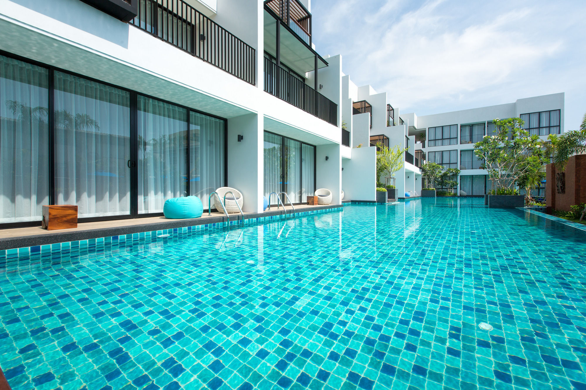 Фото Asira Boutique HuaHin Hotel