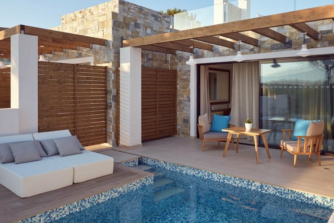 Фото Golden Sun Hotel