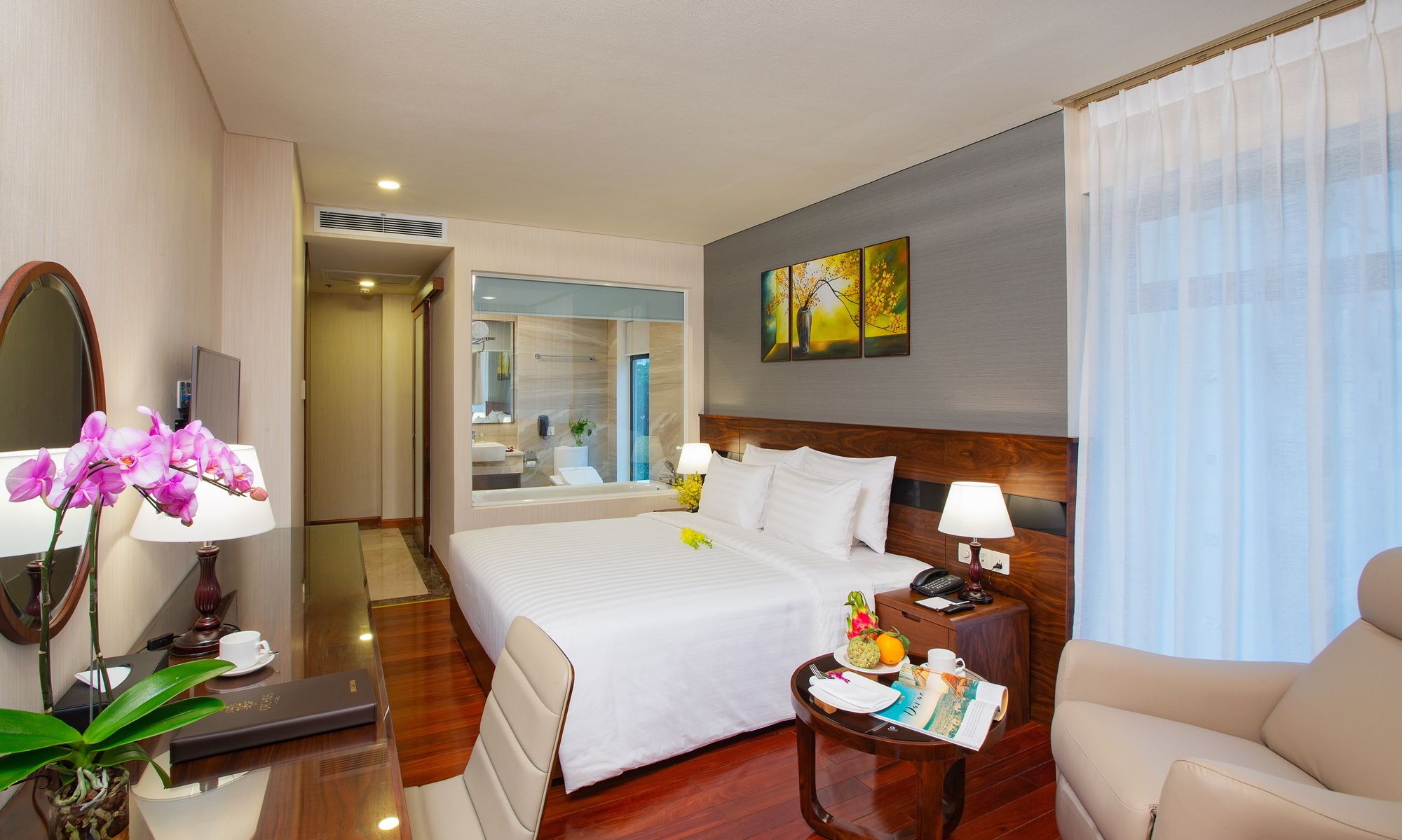 Фото Orchids Saigon Hotel