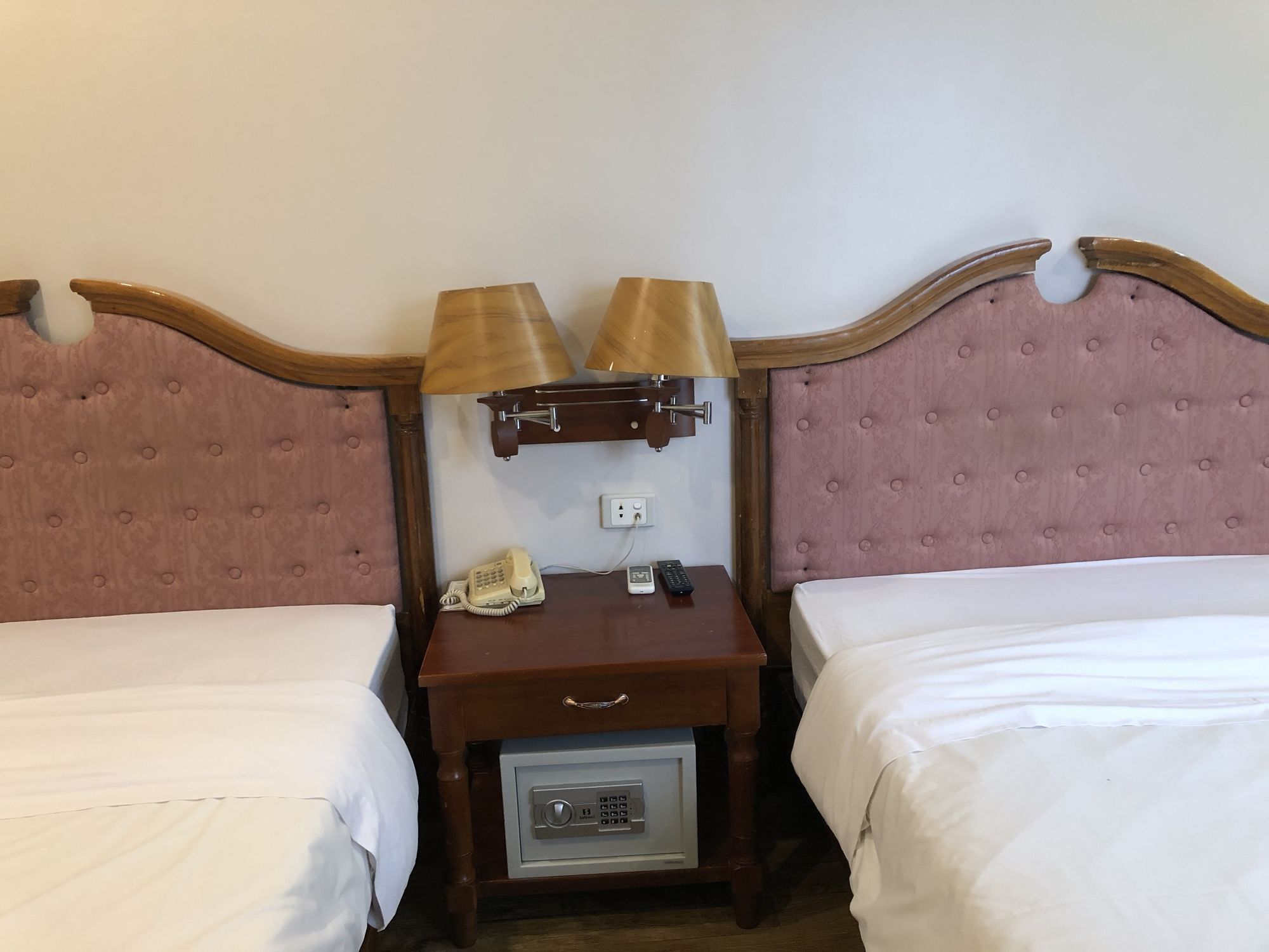 Фото Dreams Hotel