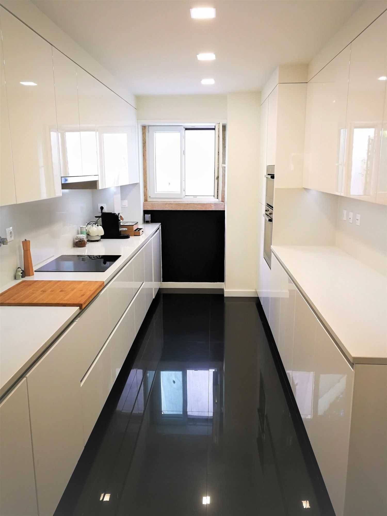 Фото Industrial Lisbon Apartment - Adults Only