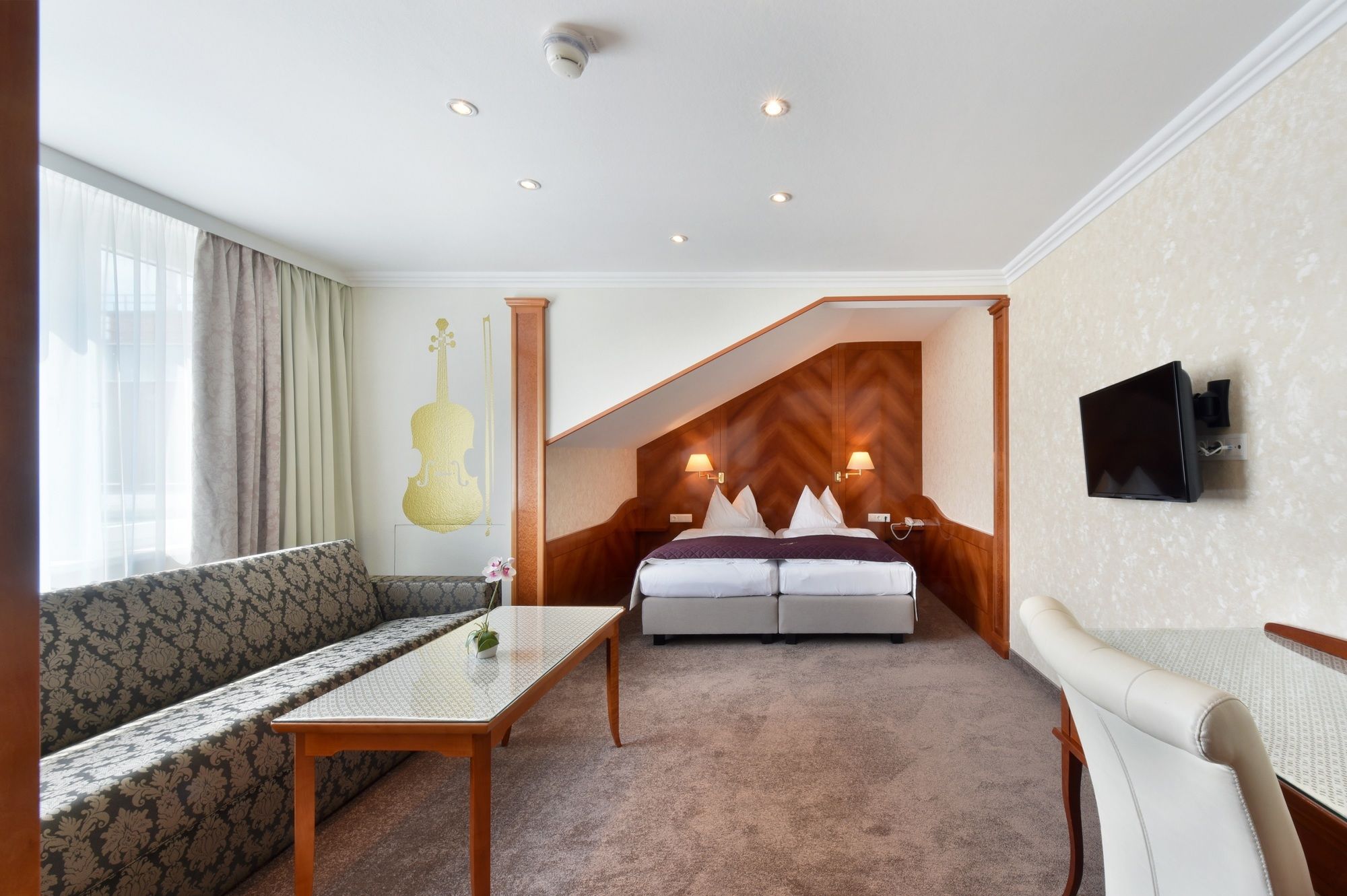 Фото Hotel am Schubertring