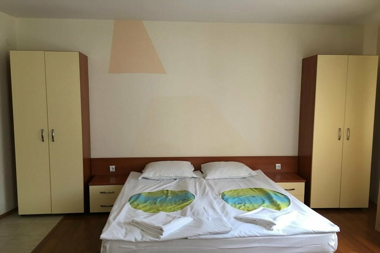 Фото Bravo 1 Aparthotel