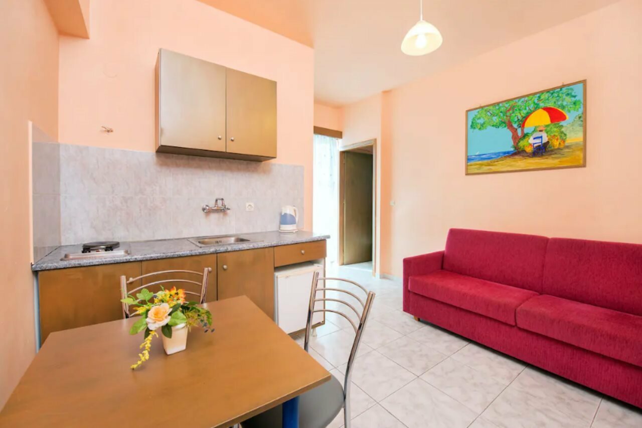 Фото Marietta Hotel & Apartments