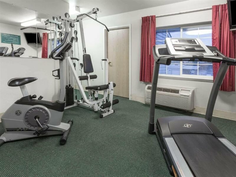 Фото Microtel Inn & Suites by Wyndham Modesto Ceres