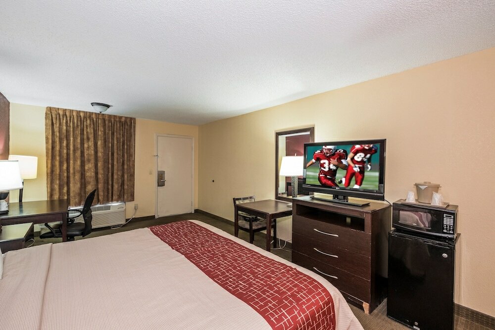 Фото Red Roof Inn Baldwin