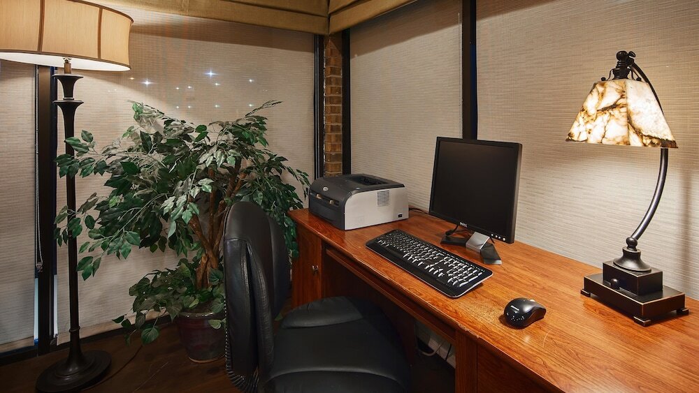 Фото Baymont by Wyndham Lynchburg