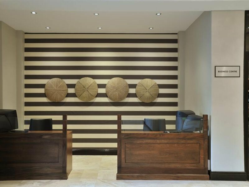 Фото Onomo Hotel Cape Town – Inn on the Square