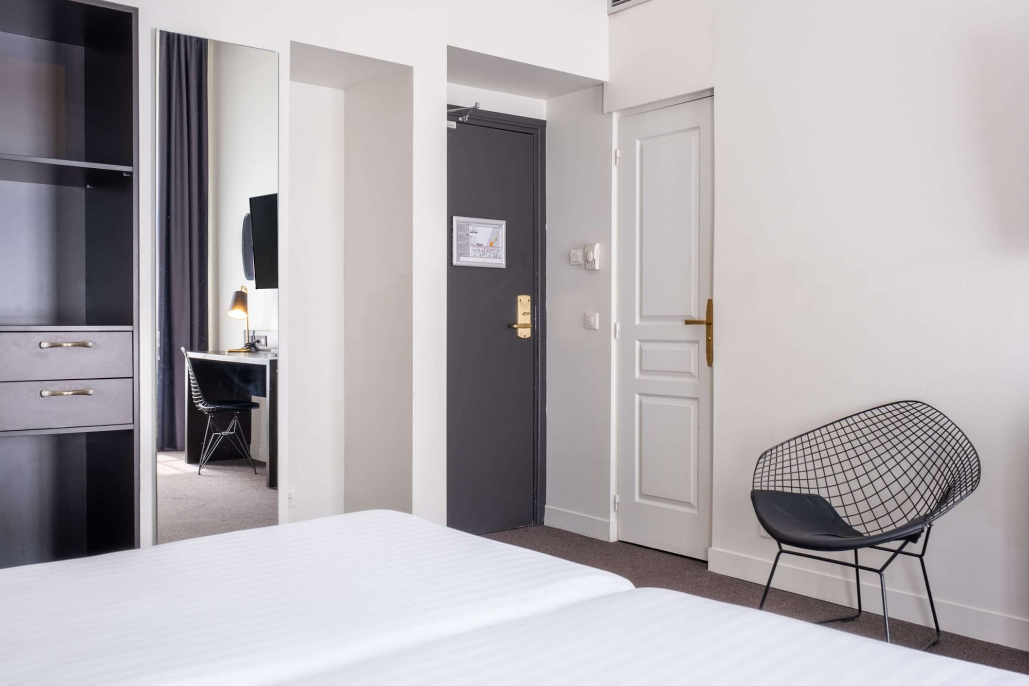 Фото Le Soleia by Inwood Hotels