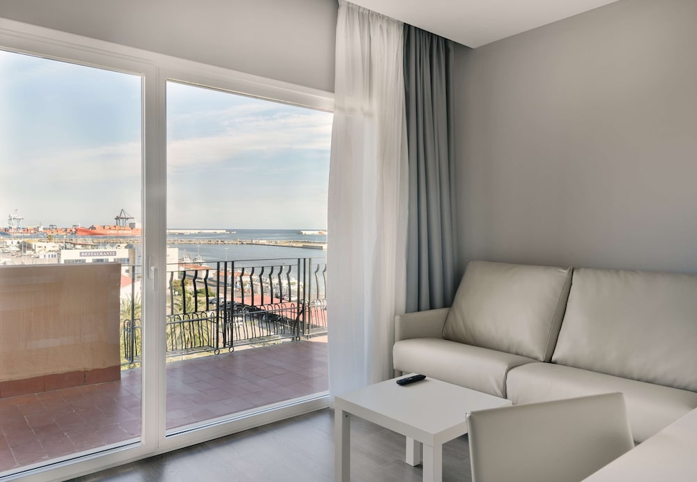 Фото Nh Castellón Turcosa