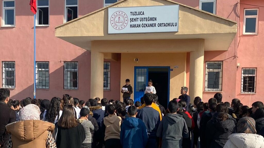 School Martyr Lieutenant Hakan Ozkaner Middle School, Tuzluca, photo