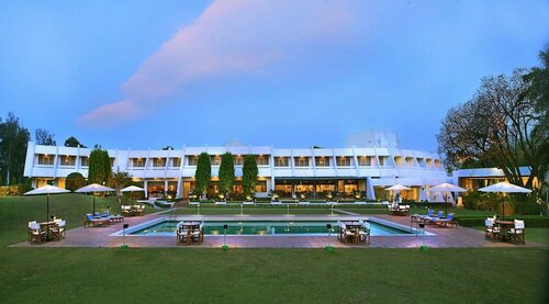 Внешний вид отеля Radisson Hotel Khajuraho в Кхаджурахо, фото 4
