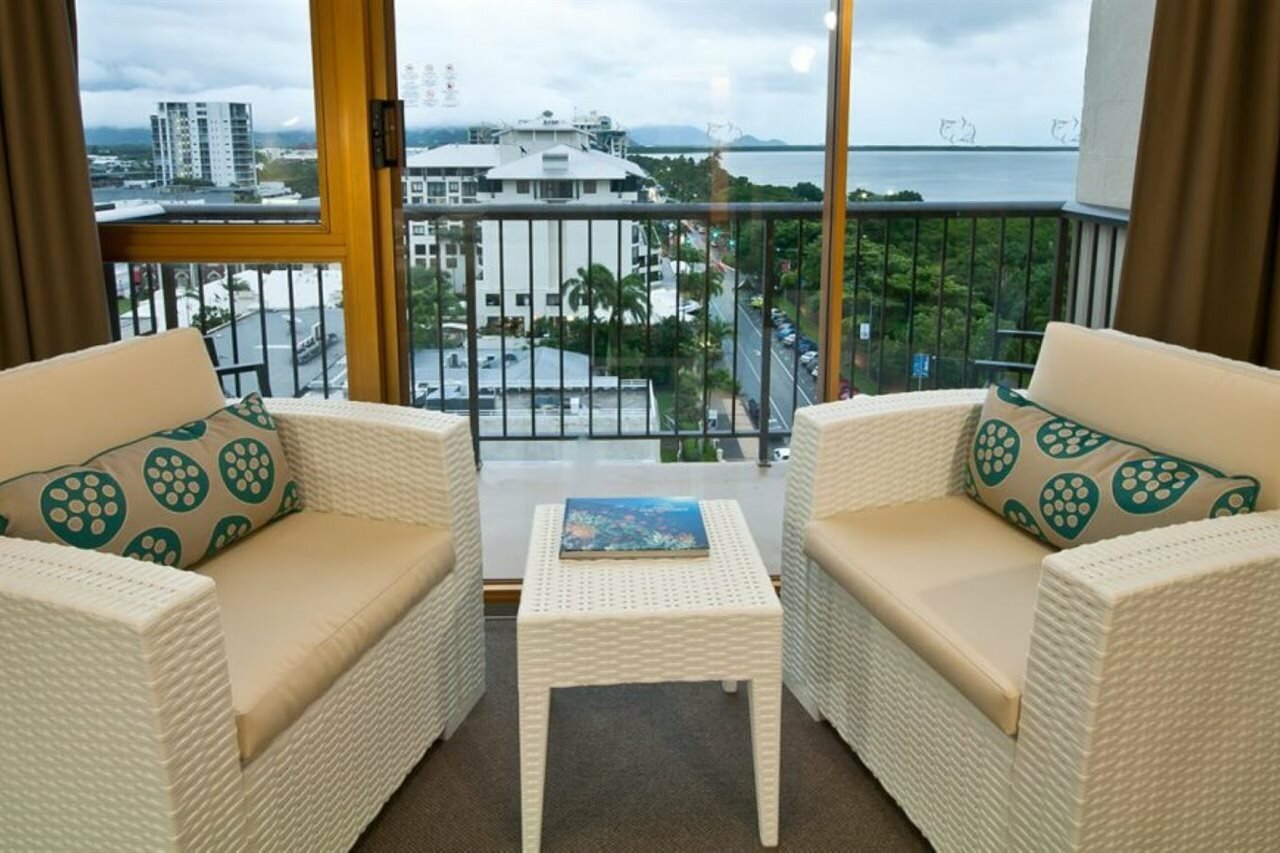 Фото Pacific Hotel Cairns