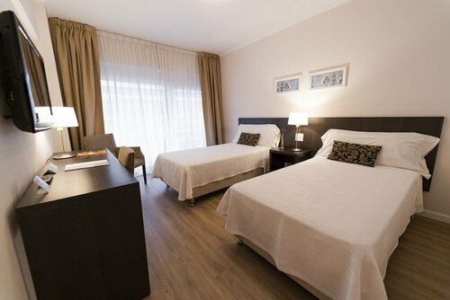 Внешний вид отеля El Conquistador Hotel в Буэнос-Айресе, фото 3