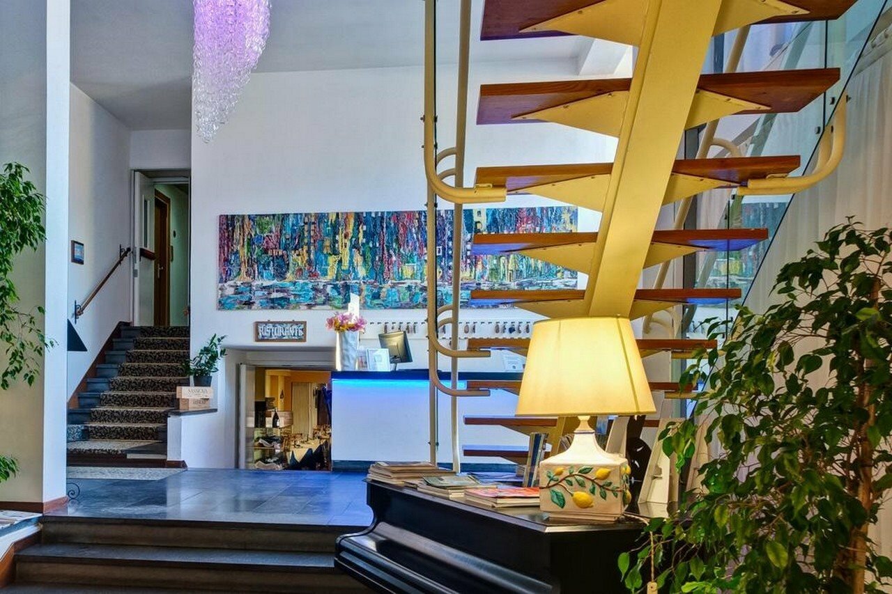 Фото отеля 3