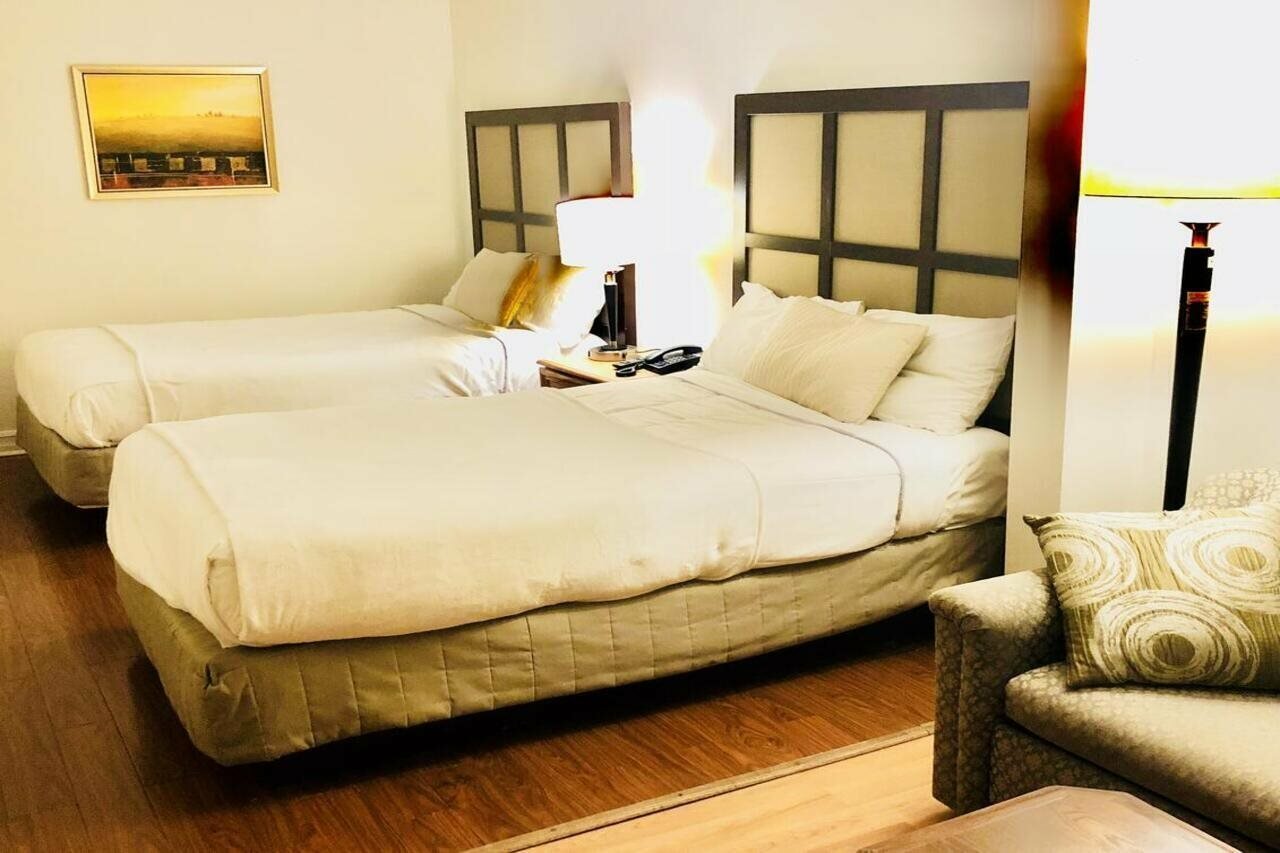 Фото Hôtel Park Avenue