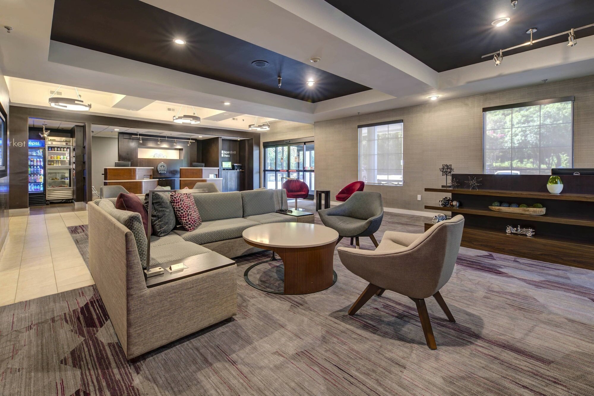 Фото Courtyard by Marriott Raleigh Crabtree Valley