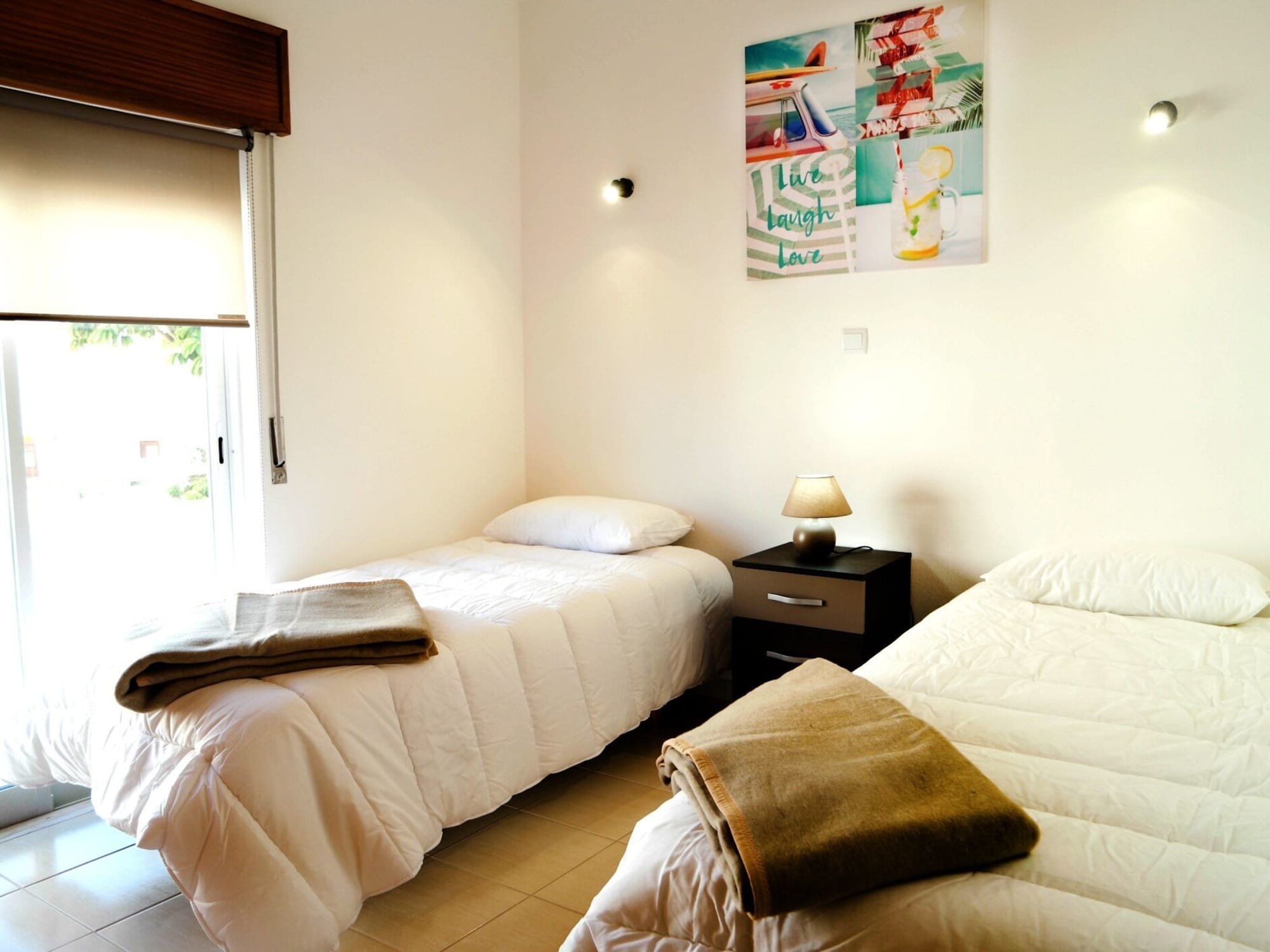 Фото Louise Guest House