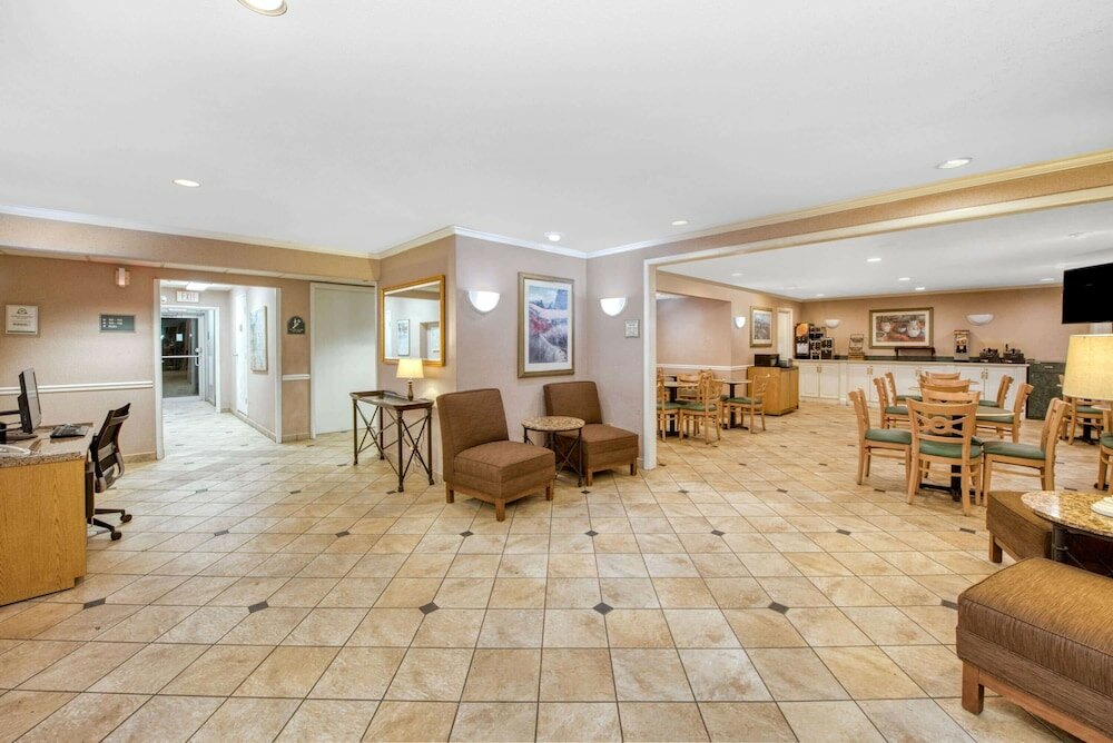 Фото La Quinta Inn by Wyndham Cleveland Independence