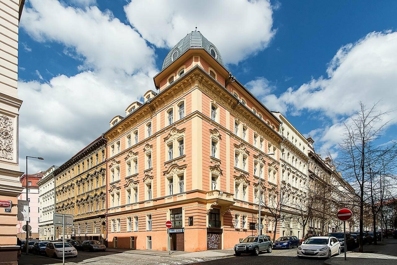 Фото отеля 1