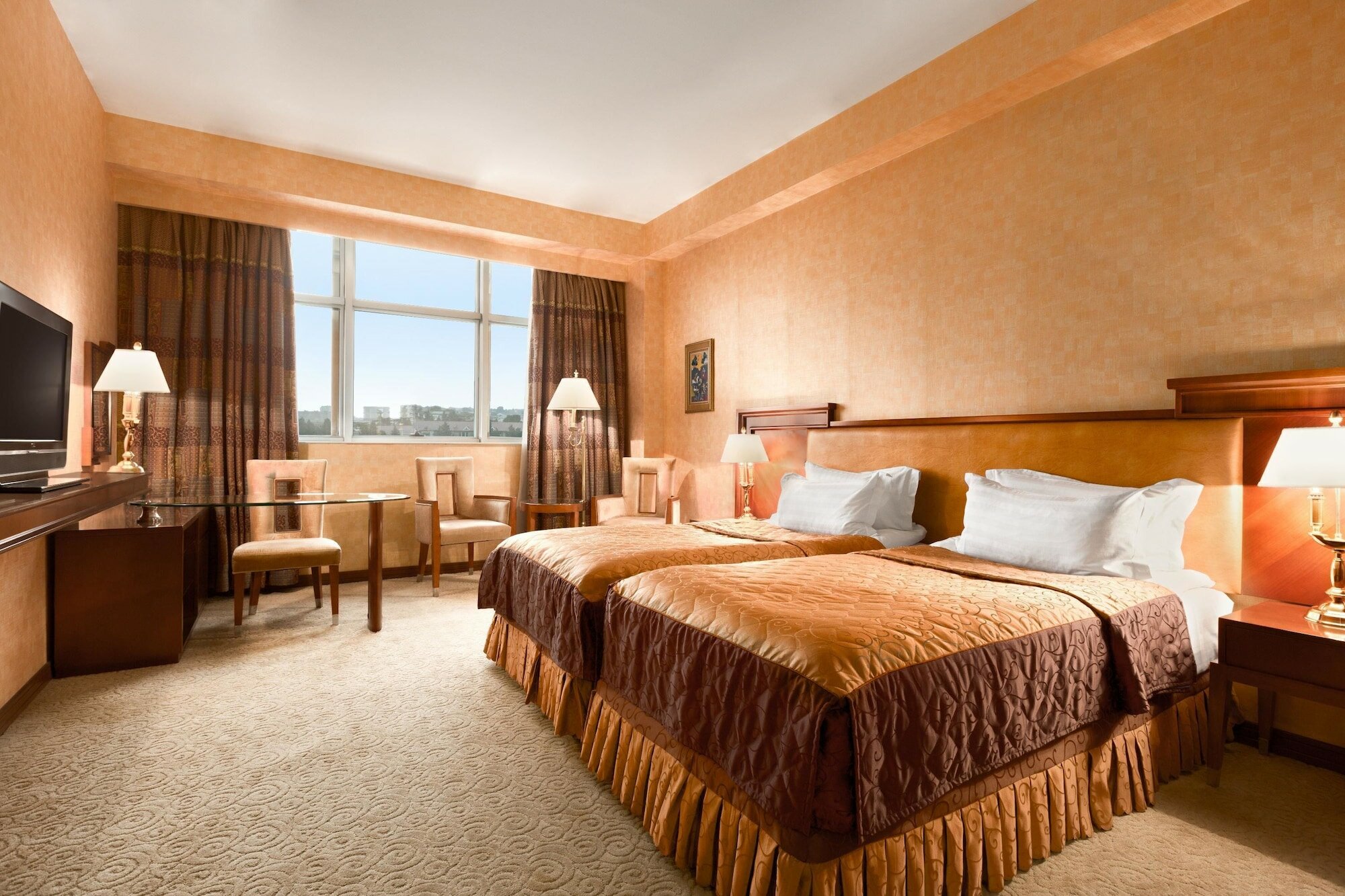 Фото Ramada Plaza by Wyndham Gence